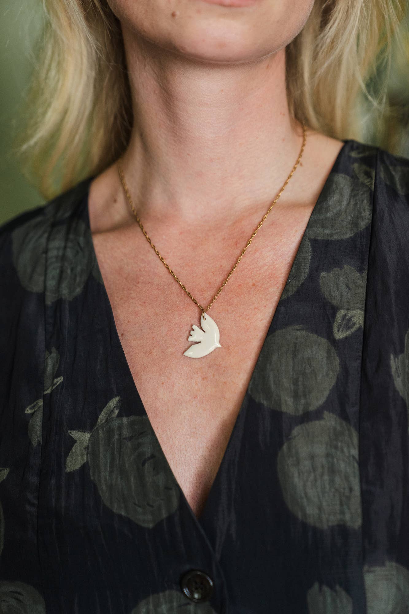 Bird Pendant Paloma - Ivory