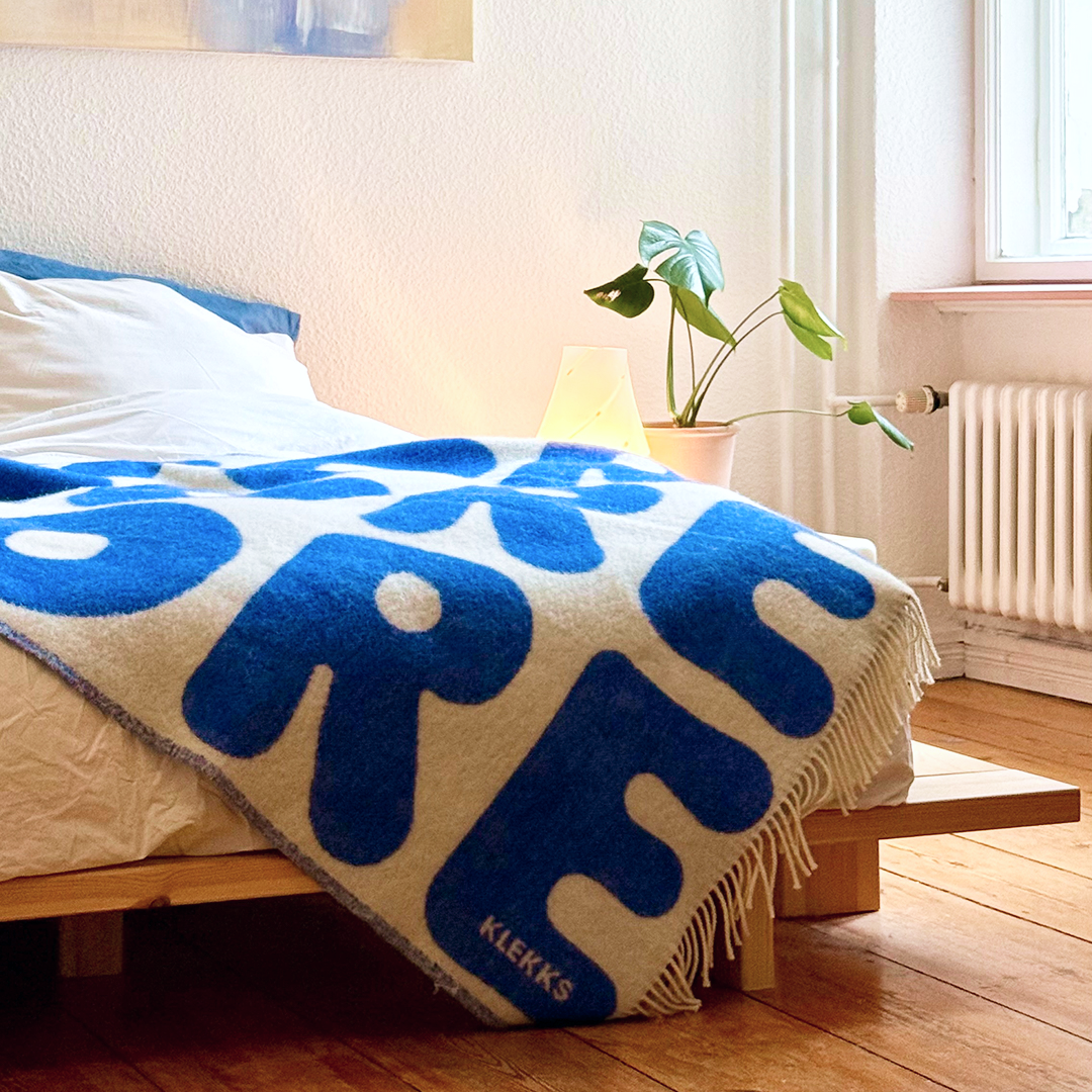 Klekks No. 11 - Wool Blanket: Red