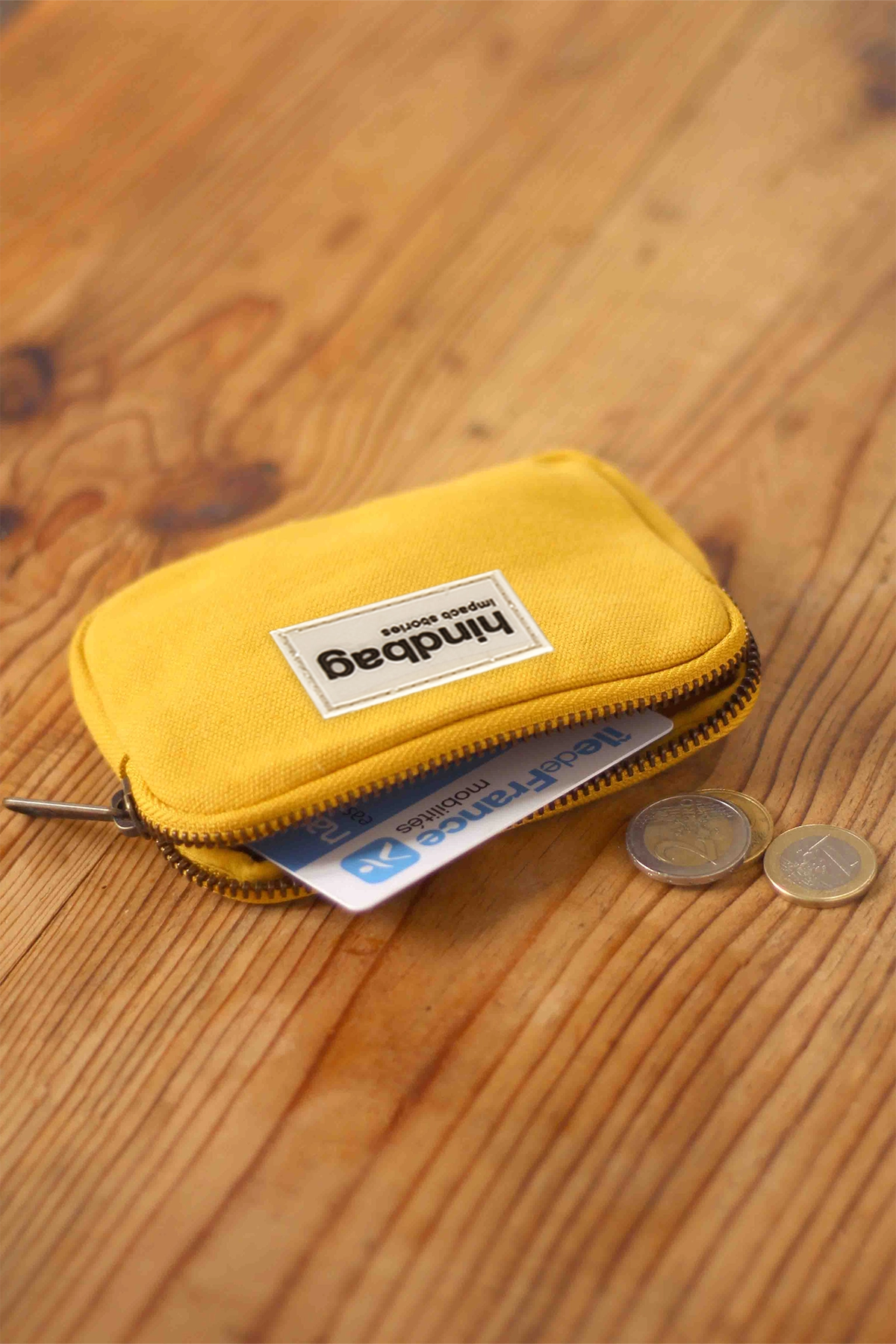 Lili Saffron coin purse