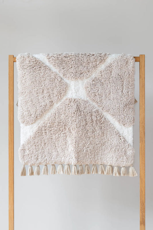 Hand Tufted 100% Cotton Bath Mat with fringes- Bloom