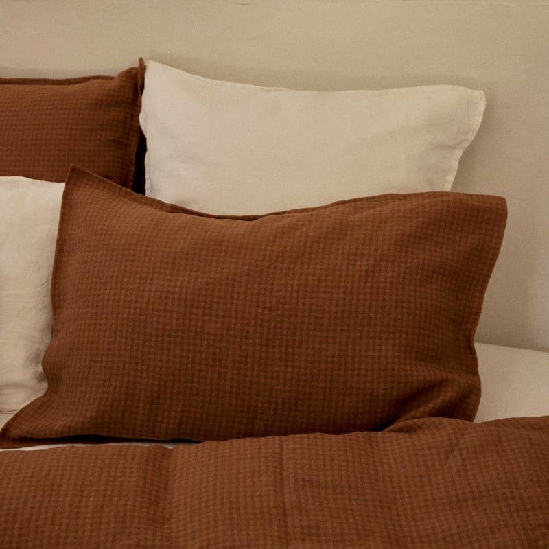 VICHY LINEN PILLOWCASE: Lin Vichy Brique / 50 x 75 cm