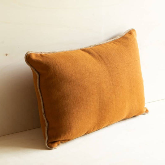 SALVADOR CUSHION: Salvador Hazelnut / Without upholstery / 40 x 65 cm