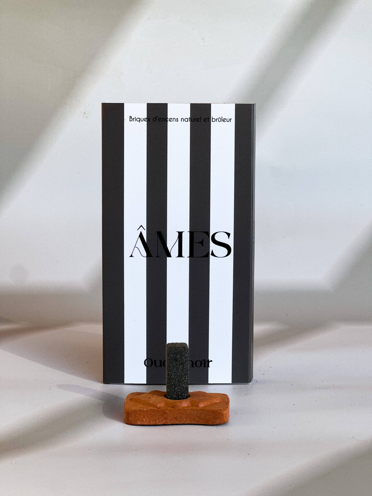 Natural incense bricks and burner: Sandalwood