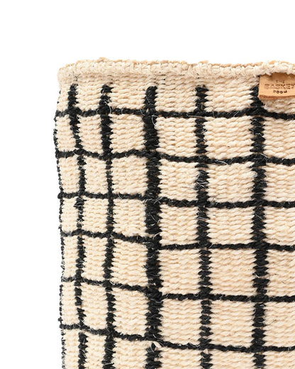 BAINI: Black Check Woven Storage Basket