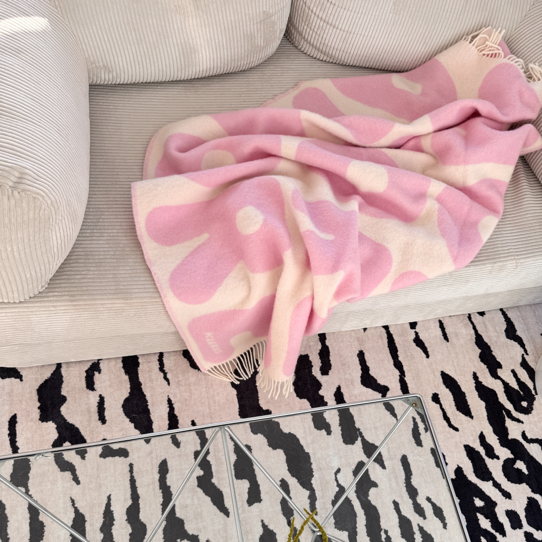 Klekks No. 11 - Wool Blanket: Red