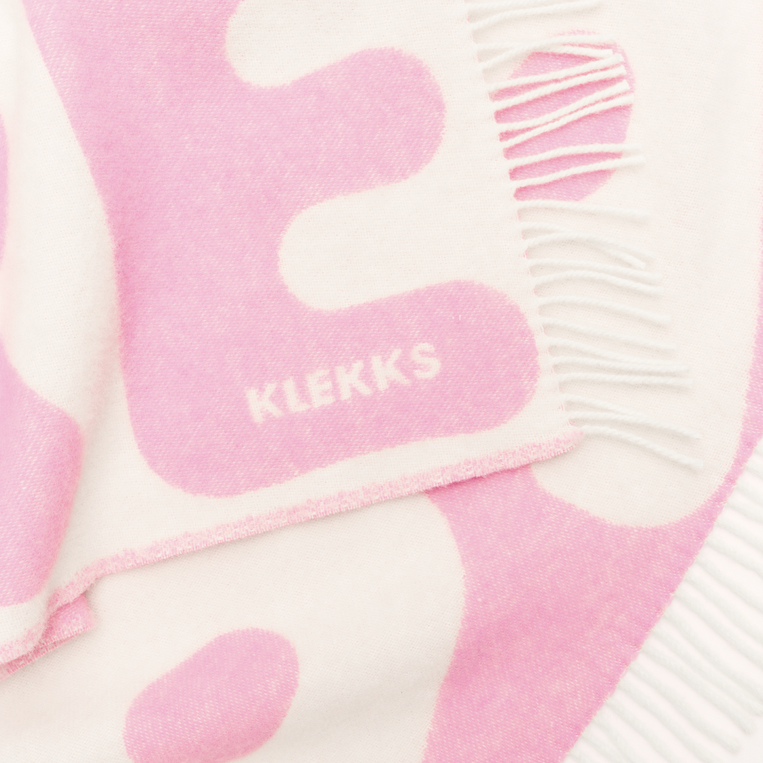 Klekks No. 11 - Wool Blanket: Red