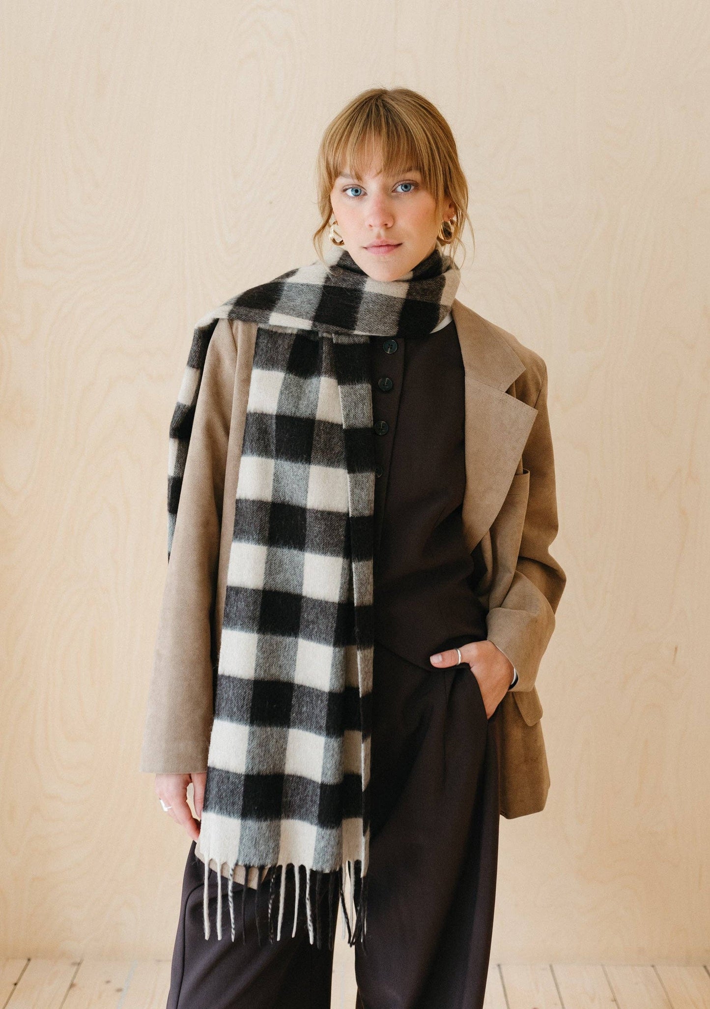 Lambswool Scarf in Brown Gingham