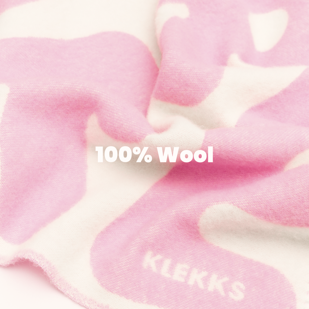 Klekks No. 11 - Wool Blanket: Red