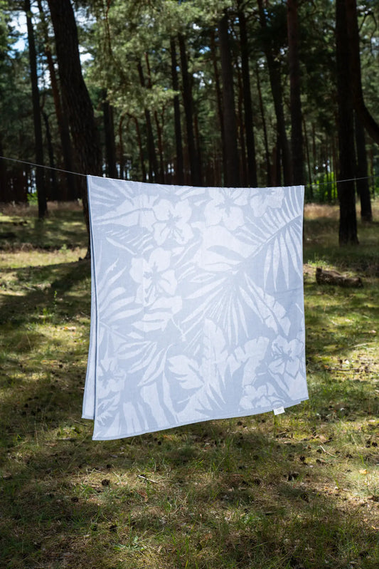 jacquard Beach Towel – Jungle – Two colors