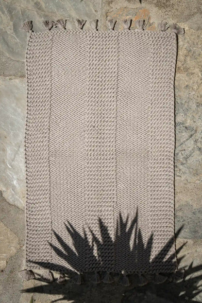 Hand Knitted Bath Rug with tassels – Warm Gray