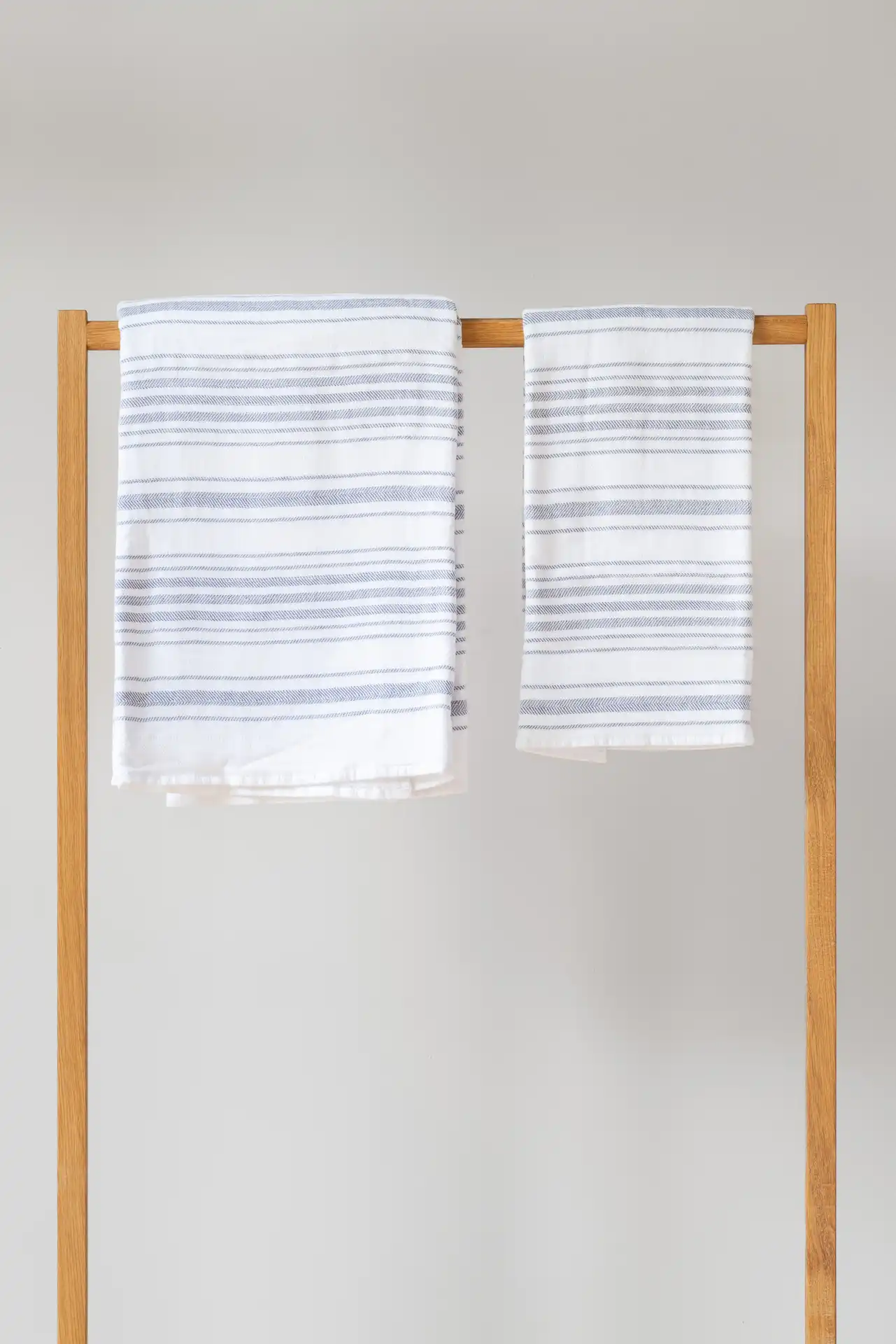 neunest-marine-cotton-double-sided-towel-gauze-terry-1
